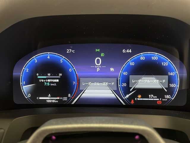 トヨタ アルファード Z 熊本県 2024(令6)年 1.1万km ブラック 禁煙車/トヨタセーフティセンス/純正12.3型ディスプレイオーディオ/（T-CONNECT/Bluetooth/フルセグTV/ナビ）/純正13.2型有機EL後席ディスプレイ/純正モデリスタエアロ/純正ビルトイン2.0ETC/純正18インチアルミ/純正LEDオートライト/純正LEDフォグ/純正フロアマット/両側電動スライドドア/黒レザーシート/左右独立ムーンルーフ/パノラミックビューモニター/アダプティブクルーズコントロール/レーンディパーチャーアラート/オートマチックハイビーム/ブラインドスポットモニター/ドライバーモニター/クリアランスソナー/デジタルインナーミラー/エグゼクティブパワーシート/ウッドコンビ本革巻ハンドル/前席パワーシート/エアシート/スマートキー/プッシュエンジンスタート/スペアキー/新車時保証書/取扱い説明書