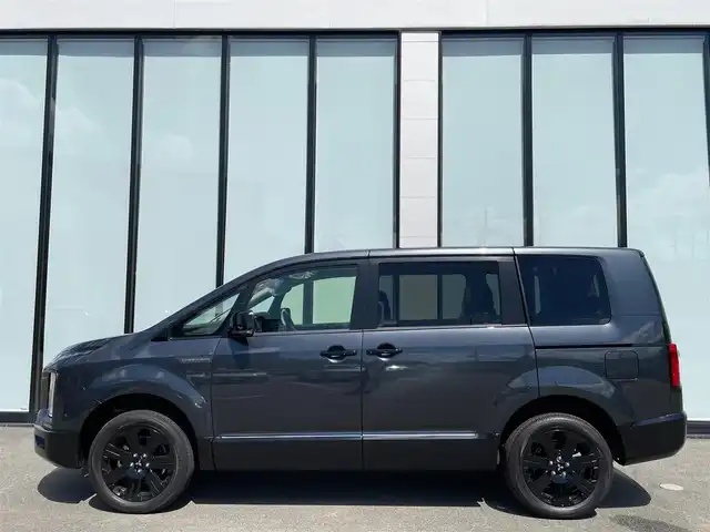 三菱 デリカＤ：５ シャモニー 大阪府 2025(令7)年 0.1千km アメジストブラック 4WD/両側パワースライドドア/パワーバックドア/パワーシート/ハーフレザーシート/シートヒーター/ステアリングヒーター/全方位カメラ/クルーズコントロール/アイドリングストップ/LED/純正18インチAW
