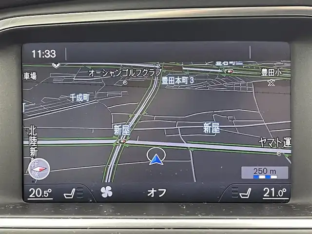 ボルボ Ｖ４０ T－4 SE 富山県 2013(平25)年 11万km 赤 パノラマガラスルーフ　/純正ナビ（ＣＤ　ＤＶＤ　ｂｌｕｅｔｏｏｔｈ）/フルセグTV/バックカメラ/前後コーナーセンサー　/ＥＴＣ　/社外前後ドラレコ（DRV-MR450)/運転席パワーシート・シートメモリー/前席シートヒーター　/オートライト/ＬＥＤヘッドライト　/社外１６インチAW/スマートキー/ＡＣＣ　/ＣｉｔｙＳａｆｅｔｙ　/ＢＬＩＳ（ブラインドスポット）　/レーンキープ/純正マット/保証書、取説