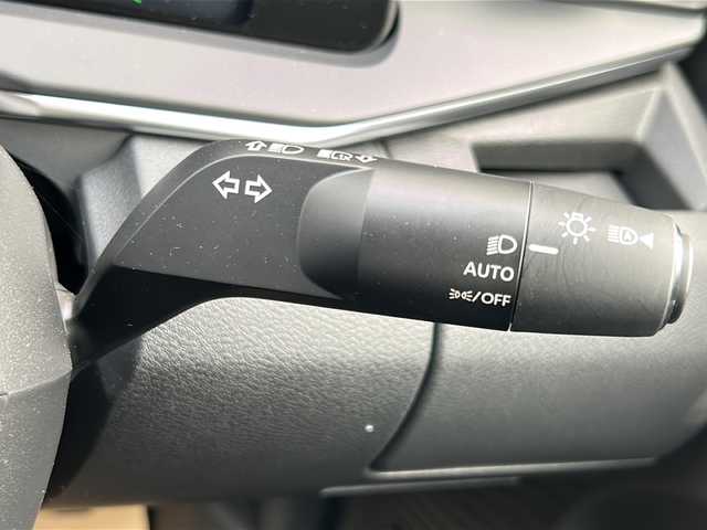 日産 ノート X 福岡県 2024(令6)年 0.5万km ピュアホワイトパール 純正9インチSDナビ/（AM/FM/BT/フルセグTV/SD）/インテリジェントエマージェンシーブレーキ/プロパイロット/バックカメラ/アイドリングストップ/プッシュスタートボタン/スマートキー/スペアキー1本/フロアマット/純正LEDヘッドライト/16インチアルミホイール/コーナーセンサー/横滑り防止装置/衝突被害軽減システム/車線逸脱警報システム/盗難防止システム/オートマチックハイビーム/ETC
