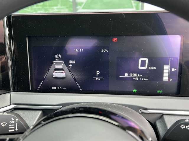 日産 ノート X 福岡県 2024(令6)年 0.5万km ピュアホワイトパール 純正9インチSDナビ/（AM/FM/BT/フルセグTV/SD）/インテリジェントエマージェンシーブレーキ/プロパイロット/バックカメラ/アイドリングストップ/プッシュスタートボタン/スマートキー/スペアキー1本/フロアマット/純正LEDヘッドライト/16インチアルミホイール/コーナーセンサー/横滑り防止装置/衝突被害軽減システム/車線逸脱警報システム/盗難防止システム/オートマチックハイビーム/ETC