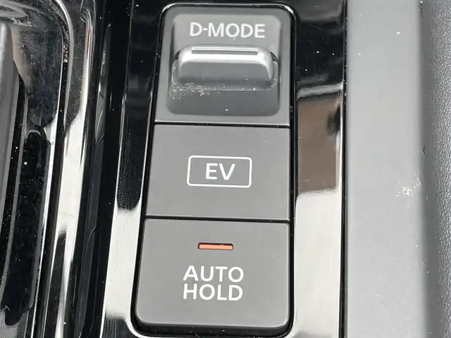 日産 ノート X 福岡県 2021(令3)年 4.9万km オーロラフレアブルーパール プロパイロット/純正９インチナビ/フルセグTV/BT/AM/FM/applecarplay/HDMI/アラウンドビューモニター/スマートルームミラー/エマージェンシーブレーキ/ＢＳＷ/クリアランスソナー/LDW/ワイヤレス充電/LEDオートライト/オートハイビーム/フォグランプ/ビルトインETC2.0/電動パーキング/ブレーキホールド/スマートキー/プッシュスタート