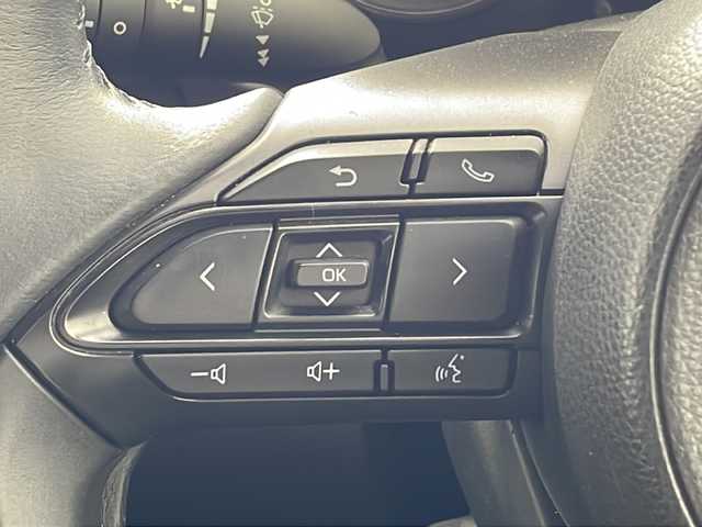 トヨタ ヤリス ハイブリッド Z 兵庫県 2020(令2)年 4.8万km ブラック/アイスピンクメタリック ・ナビ/TV/USB/Miracast/Bluetooth/・バックカメラ/・ビルトインETC2.0/・社外前後ドライブレコーダー/・Toyota　Safety　Sense/・プリクラッシュセーフティ/・レーントレーシングアシスト/・レーダークルーズコントロール/・オートマチックハイビーム/・ロードサインアシスト/・ブラインドスポットモニター/・パーキングサポートブレーキ/・リヤクロストラフィックアラート/・先行車発進告知/・クリアランスソナー/・LEDヘッドライト/・オートライト/・フォグランプ/・前席シートシーター/・純正16インチアルミホイール/・純正フロアマット/・スマートエントリー/・プッシュスタート