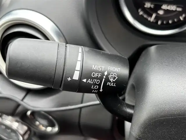 マツダ ロードスター 100周年特別記念車 奈良県 2020(令2)年 4.7万km スノーフレイクホワイトパールマイカ 100周年モデル /BOSEサウンド /HKSマフラー /リアウィングオートエグゼ /AUTOEXGシフトレバー /社外スロットコントロール /BSM /前方ドライブレコーダー  /赤合皮シート /前席シートヒーター