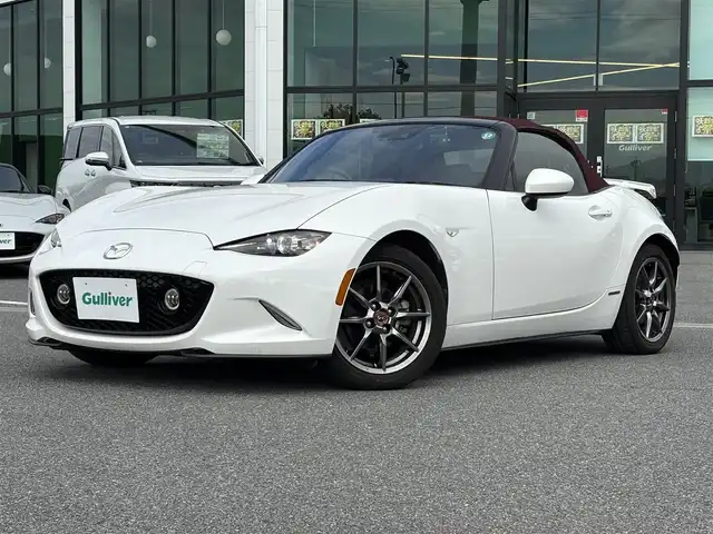 マツダ ロードスター 100周年特別記念車 奈良県 2020(令2)年 4.7万km スノーフレイクホワイトパールマイカ 100周年モデル /BOSEサウンド /HKSマフラー /リアウィングオートエグゼ /AUTOEXGシフトレバー /社外スロットコントロール /BSM /前方ドライブレコーダー  /赤合皮シート /前席シートヒーター