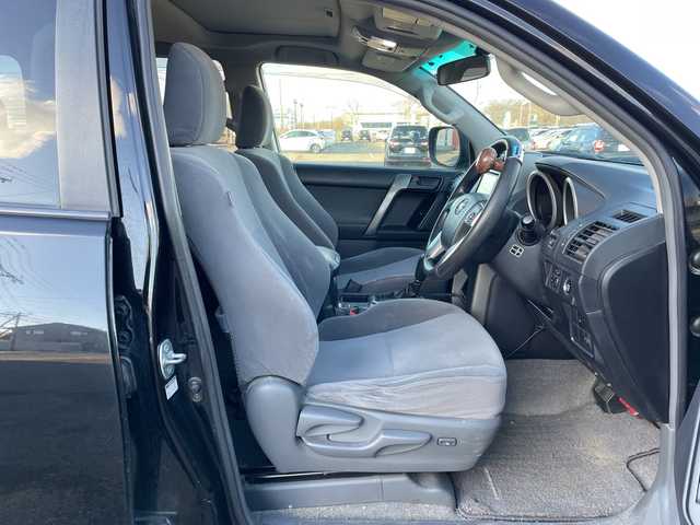 トヨタ ランドクルーザー プラド TX 道央・札幌 2009(平21)年 15.9万km ブラック ４ＷＤ/サンルーフ/純正ＨＤＤナビ/【ＣＤ／ＤＶＤ／ＢＴ／フルセグＴＶ】/バックカメラ/ＬＥＤ/フォグ／リアフォグランプ/ヘッドライトレベライザー/ドアミラーヒーター/ＥＴＣ/電動格納ミラー