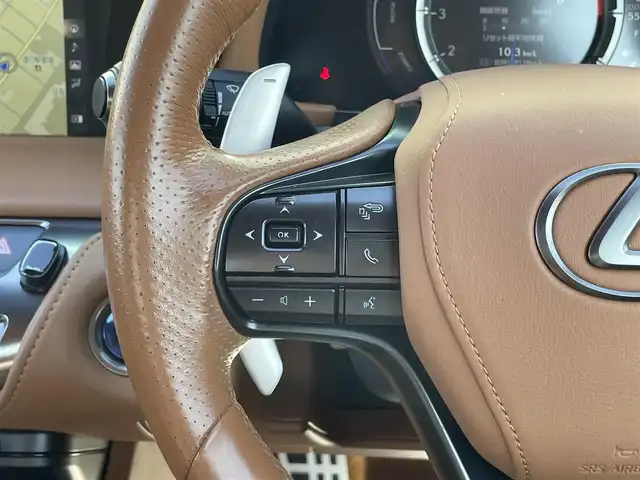 レクサス ＬＣ 500h Lパッケージ 宮崎県 2018(平30)年 5.5万km ラディアントレッドコントラストレイヤリング ガラスパノラマルーフ/レクサスセーフティセンス/・プリクラッシュセーフティ/・レーンキーピングアシスト/・オートマチックハイビーム/・レーダークルーズコントロール/・クリアランスソナー/ブラインドスポットモニター/ヘッドアップディスプレイ/純正10.3インチナビ/CD/DVD/BT/フルセグ/バックカメラ/ビルトインETC2.0/パドルシフト/ステアリングヒーター/本革シート/メモリ付パワーシート/シートヒーター/ベンチレーション/パワートランクリッド/純正LEDヘッドライト/純正21インチアルミホイール