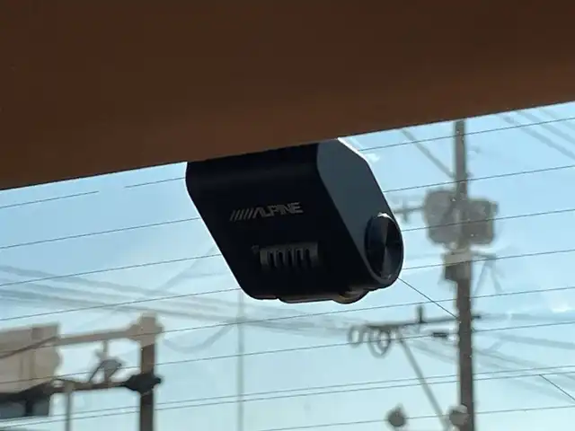 レクサス ＬＣ 500h Lパッケージ 宮崎県 2018(平30)年 5.5万km ラディアントレッドコントラストレイヤリング ガラスパノラマルーフ/レクサスセーフティセンス/・プリクラッシュセーフティ/・レーンキーピングアシスト/・オートマチックハイビーム/・レーダークルーズコントロール/・クリアランスソナー/ブラインドスポットモニター/ヘッドアップディスプレイ/純正10.3インチナビ/CD/DVD/BT/フルセグ/バックカメラ/ビルトインETC2.0/パドルシフト/ステアリングヒーター/本革シート/メモリ付パワーシート/シートヒーター/ベンチレーション/パワートランクリッド/純正LEDヘッドライト/純正21インチアルミホイール