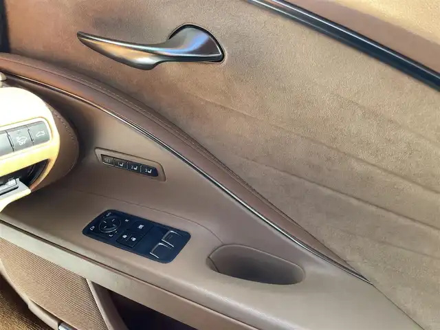 レクサス ＬＣ 500h Lパッケージ 宮崎県 2018(平30)年 5.5万km ラディアントレッドコントラストレイヤリング ガラスパノラマルーフ/レクサスセーフティセンス/・プリクラッシュセーフティ/・レーンキーピングアシスト/・オートマチックハイビーム/・レーダークルーズコントロール/・クリアランスソナー/ブラインドスポットモニター/ヘッドアップディスプレイ/純正10.3インチナビ/CD/DVD/BT/フルセグ/バックカメラ/ビルトインETC2.0/パドルシフト/ステアリングヒーター/本革シート/メモリ付パワーシート/シートヒーター/ベンチレーション/パワートランクリッド/純正LEDヘッドライト/純正21インチアルミホイール