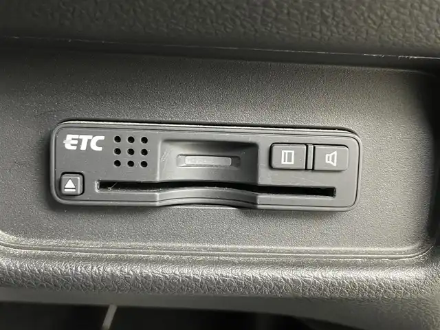 ホンダ オデッセイ アブソルート・Xホンダセンジング 埼玉県 2016(平28)年 4.3万km ホワイトオーキッドパール 純正ナビ　全方位　両側電動　ＥＴＣ　ＬＥＤ　ドライブレコーダー　衝突被害軽減　フルセグＴＶ　Ｂｌｕｅｔｏｏｔｈ　ＵＳＢ　ＨＤＭＩ　　パワーシート　ＭＴモード付ＡＴ　スマートキー　３列シート