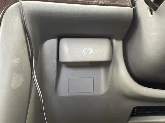 トヨタ マークⅡ グランデ 福井県 1997(平9)年 12.7万km ホワイトパールマイカ 純正オーディオ/社外アルミ付夏タイヤ車載/純正ヘッドライト/純正フロントフォグ/電動格納ミラー/リモコンキー/パワーシート