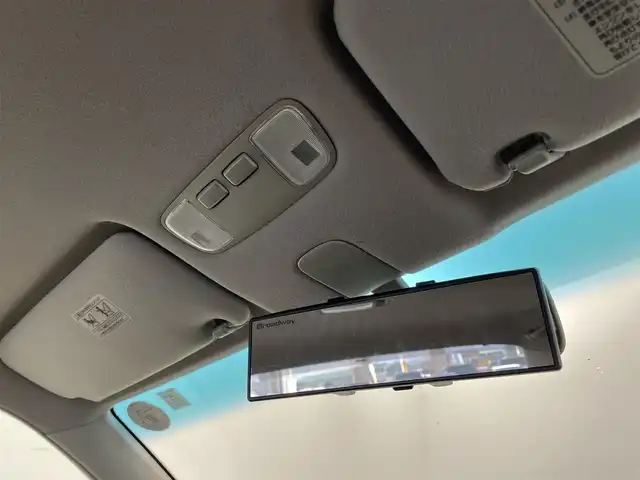 トヨタ マークⅡ グランデ 福井県 1997(平9)年 12.7万km ホワイトパールマイカ 純正オーディオ/社外アルミ付夏タイヤ車載/純正ヘッドライト/純正フロントフォグ/電動格納ミラー/リモコンキー/パワーシート