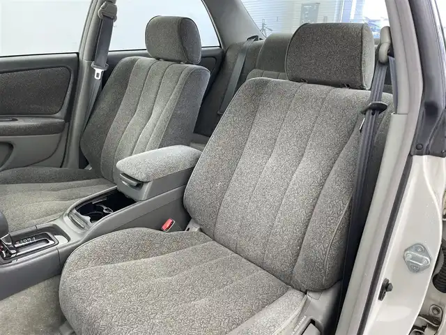 トヨタ マークⅡ グランデ 福井県 1997(平9)年 12.7万km ホワイトパールマイカ 純正オーディオ/社外アルミ付夏タイヤ車載/純正ヘッドライト/純正フロントフォグ/電動格納ミラー/リモコンキー/パワーシート