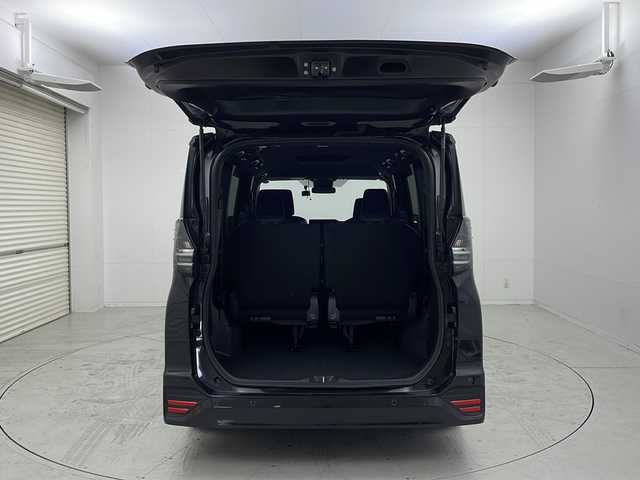 トヨタ ヴォクシー ハイブリッド S－G 茨城県 2022(令4)年 4.1万km グリッターブラックガラスフレーク 純正メモリナビ/CD/DVD/Bluetooth/フルセグ/HDMI/バックカメラ/前後ドライブレコーダー/ドアバイザー/ヘッドライトレベライザー/LEDヘッドライト/純正16インチAW/アダプティブクルーズコントロール/スマートキー2本/LED