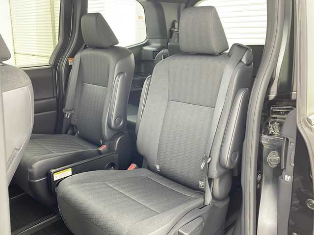 トヨタ ヴォクシー ハイブリッド S－G 茨城県 2022(令4)年 4.1万km グリッターブラックガラスフレーク 純正メモリナビ/CD/DVD/Bluetooth/フルセグ/HDMI/バックカメラ/前後ドライブレコーダー/ドアバイザー/ヘッドライトレベライザー/LEDヘッドライト/純正16インチAW/アダプティブクルーズコントロール/スマートキー2本/LED