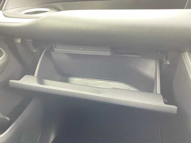 トヨタ ヴォクシー ハイブリッド S－G 茨城県 2022(令4)年 4.1万km グリッターブラックガラスフレーク 純正メモリナビ/CD/DVD/Bluetooth/フルセグ/HDMI/バックカメラ/前後ドライブレコーダー/ドアバイザー/ヘッドライトレベライザー/LEDヘッドライト/純正16インチAW/アダプティブクルーズコントロール/スマートキー2本/LED