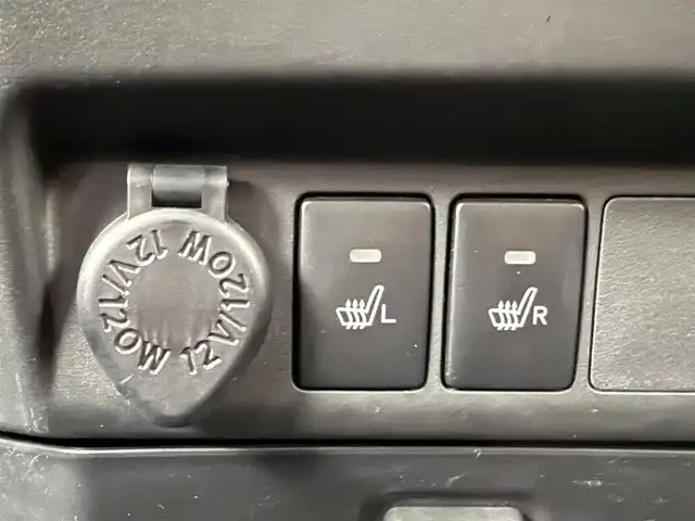 トヨタ ルーミー カスタムG 埼玉県 2022(令4)年 1.2万km パールホワイトⅢ 純正８型ＤＡ　全方位　温シート　両側電動　ＥＴＣ　オートハイビーム コーナーセンサー レーダークルーズコントロール レーンキープアシスト 衝突軽減システム 純正14インチホイール スペアキー