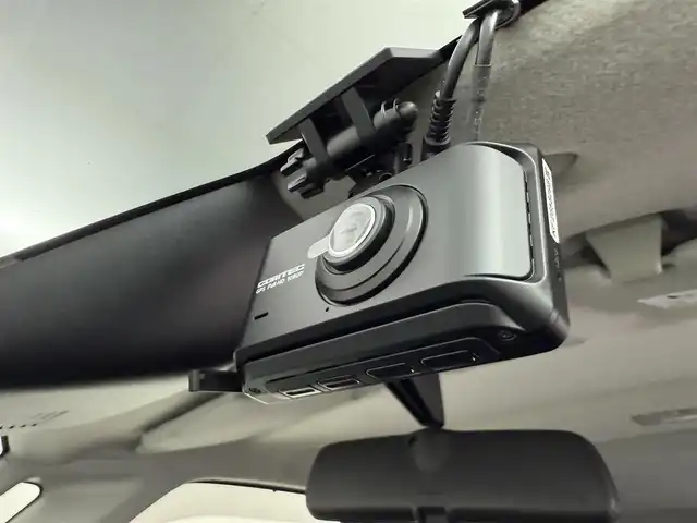 トヨタ ルーミー カスタムG 埼玉県 2022(令4)年 1.2万km パールホワイトⅢ 純正８型ＤＡ　全方位　温シート　両側電動　ＥＴＣ　オートハイビーム コーナーセンサー レーダークルーズコントロール レーンキープアシスト 衝突軽減システム 純正14インチホイール スペアキー