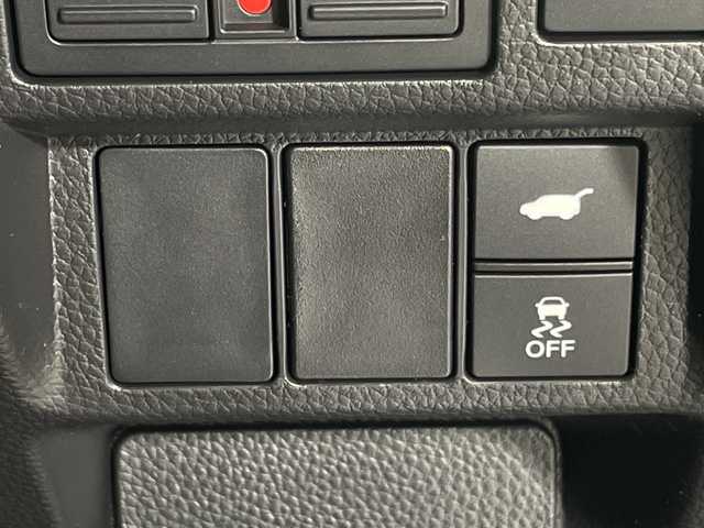 ホンダ ステップワゴン スパーダ eHEV 神奈川県 2025(令7)年 0.1千km プラチナホワイトパール 登録済未使用車/e:HEV/ホンダセンシング/11.4インチナビ/Honda CONNECT/ワンオーナー/前席シートヒーター/LEDヘッドライト/スマートキー/スペアキー/メモリナビ/フルセグテレビ/バックカメラ/アイドリングストップ/オットマン/プッシュスタート/ステアリングスイッチ/電動パーキングブレーキ/ブレーキオートホールド/両側パワースライドドア/パワーバックドア/オートライト/オートマチックハイビーム/フォグランプ/電動格納ミラー/取扱説明書/保証書/衝突軽減ブレーキ/後方誤発進抑制機能/歩行者事故低減ステアリング/渋滞追従機能付アダプティブクルーズコントロール/車線維持支援システム/先行者発信お知らせ機能/急アクセル抑制スイッチ/誤発進抑制機能/近距離衝突軽減ブレーキ/路外逸脱抑制機能/トラフィックジャムアシスト/標識認識機能/ブラインドスポットインフォメーション