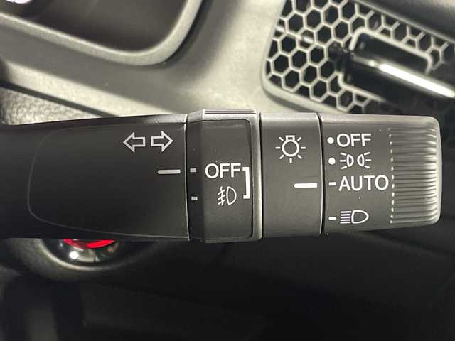 ホンダ ステップワゴン スパーダ eHEV 神奈川県 2025(令7)年 0.1千km プラチナホワイトパール 登録済未使用車/e:HEV/ホンダセンシング/11.4インチナビ/Honda CONNECT/ワンオーナー/前席シートヒーター/LEDヘッドライト/スマートキー/スペアキー/メモリナビ/フルセグテレビ/バックカメラ/アイドリングストップ/オットマン/プッシュスタート/ステアリングスイッチ/電動パーキングブレーキ/ブレーキオートホールド/両側パワースライドドア/パワーバックドア/オートライト/オートマチックハイビーム/フォグランプ/電動格納ミラー/取扱説明書/保証書/衝突軽減ブレーキ/後方誤発進抑制機能/歩行者事故低減ステアリング/渋滞追従機能付アダプティブクルーズコントロール/車線維持支援システム/先行者発信お知らせ機能/急アクセル抑制スイッチ/誤発進抑制機能/近距離衝突軽減ブレーキ/路外逸脱抑制機能/トラフィックジャムアシスト/標識認識機能/ブラインドスポットインフォメーション