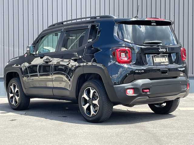 クライスラー・ジープ ジープ レネゲード トレイルホーク 青森県 2020(令2)年 5.9万km ブラック 純正ナビ/・Bluetooth/・フルセグテレビ /・AM/FM/社外レーダー（ZERO707LV)/ディスプレイオーディオ/・AppleCarPlay/・AndroidAuto/バックカメラ/前後ドライブレコーダー/LEDヘッドライト/・オートライト/後方コーナーセンサー /衝突軽減ブレーキ/・ブラインドスポットアシスト/保証書/・取扱説明書/・スペアキー