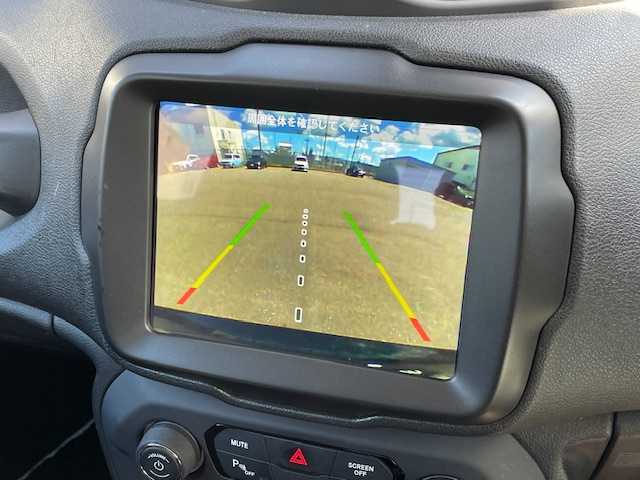 クライスラー・ジープ ジープ レネゲード トレイルホーク 青森県 2020(令2)年 5.9万km ブラック 純正ナビ/・Bluetooth/・フルセグテレビ /・AM/FM/社外レーダー（ZERO707LV)/ディスプレイオーディオ/・AppleCarPlay/・AndroidAuto/バックカメラ/前後ドライブレコーダー/LEDヘッドライト/・オートライト/後方コーナーセンサー /衝突軽減ブレーキ/・ブラインドスポットアシスト/保証書/・取扱説明書/・スペアキー
