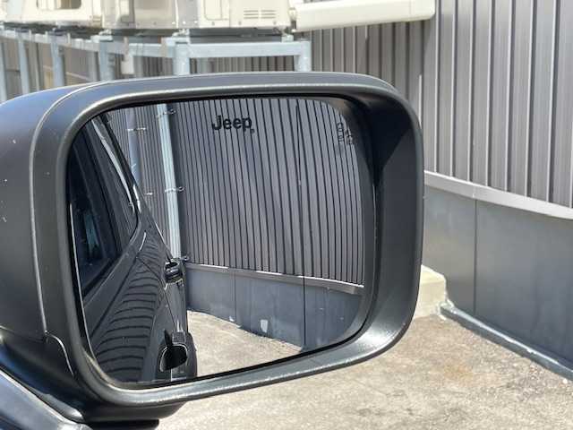 クライスラー・ジープ ジープ レネゲード トレイルホーク 青森県 2020(令2)年 5.9万km ブラック 純正ナビ/・Bluetooth/・フルセグテレビ /・AM/FM/社外レーダー（ZERO707LV)/ディスプレイオーディオ/・AppleCarPlay/・AndroidAuto/バックカメラ/前後ドライブレコーダー/LEDヘッドライト/・オートライト/後方コーナーセンサー /衝突軽減ブレーキ/・ブラインドスポットアシスト/保証書/・取扱説明書/・スペアキー