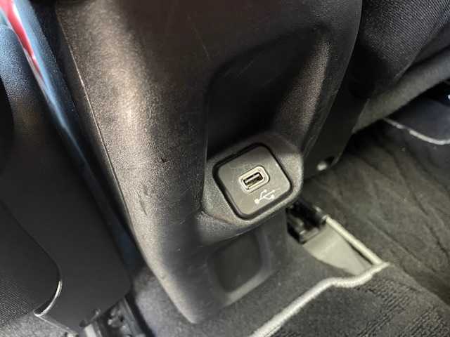 クライスラー・ジープ ジープ レネゲード トレイルホーク 青森県 2020(令2)年 5.9万km ブラック 純正ナビ/・Bluetooth/・フルセグテレビ /・AM/FM/社外レーダー（ZERO707LV)/ディスプレイオーディオ/・AppleCarPlay/・AndroidAuto/バックカメラ/前後ドライブレコーダー/LEDヘッドライト/・オートライト/後方コーナーセンサー /衝突軽減ブレーキ/・ブラインドスポットアシスト/保証書/・取扱説明書/・スペアキー