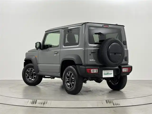 スズキ ジムニー シエラ JC 埼玉県 2025(令7)年 0.1万km未満 ミディアムグレー ４WD/シートヒーター/デュアルセンサーブレーキサポート/クルーズコントロール/レーンキープアシスト/セーフティサポート/横滑り防止装置/盗難防止装置/衝突軽減システム/コーナーセンサー/オートライト/LEDヘッドライト/純正15インチアルミホイール