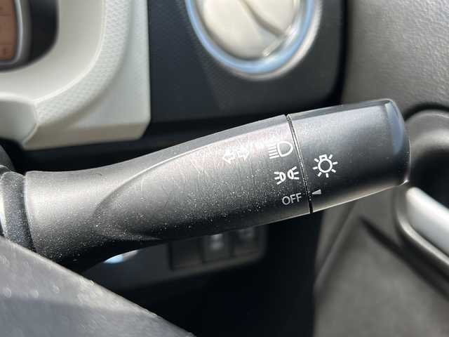 スズキ アルト X 岩手県 2015(平27)年 4.2万km シルキーシルバーメタリック 純正SDナビ/AM/FM/CD/Bluetooth/フルセグTV/バックカメラ/ETC/衝突被害軽減ブレーキ/横滑り防止装置/アイドリングストップ/シートヒーター/オートライト/スマートキー/プッシュスタート/電動格納ミラー/純正15インチAW/純正フロアマット/取扱説明書