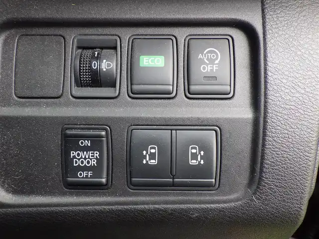 日産 セレナ X 千葉県 2016(平28)年 5.6万km マルーンレッド エマージェンシーブレーキ/プロパイロット/インテリジェントルームミラー/インテリジェントクルーズコントロール/両側パワースライドドア/純正SDナビ/地デジTV/【BD/DVD/CD再生機能　Bluetooth接続】/アラウンドビューモニター/ドライブレコーダー/ステアリングスイッチ/ETC/LEDヘッドライト/ウインカーミラー/コーナーセンサー/インテリジェントキー