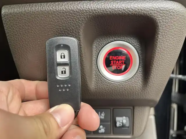 ホンダ Ｎ ＷＧＮ L ホンダセンシング 高知県 2020(令2)年 4.4万km クリスタルブラックパール ワンオーナー/ホンダセンシング/純正ナビ/　Bluetooth/CD/DVD/AM/FM/LEDヘッドライト/ETC/ドライブレコーダー/ベンチシート/プッシュスタート/スマートキー/スペアキー/コーナーセンサー/フロアマット/アイドリングストップ/クルーズコントロール/バックカメラ/カーテンエアバッグ/盗難防止装置
