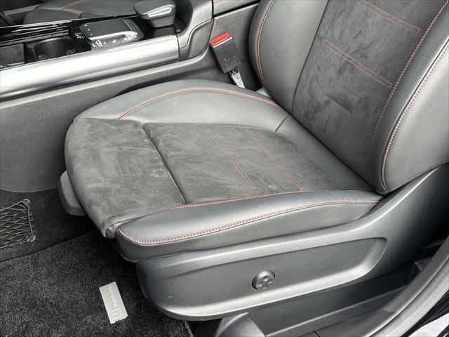 メルセデス・ベンツ ＧＬＡ２００ｄ 4マチック AMGライン 和歌山県 2020(令2)年 5.4万km コスモスブラック パノラマSR /純ナビ /360度カメラ/フルセグTV /純19incAW /オートテールゲート/ワイヤレス充電 /レーダーセーフティパッケージ /アンビエントライト /キーレスゴー /ハーフレザー /パワーシート /シートヒーター /LEDライト /ETC/取扱説明書/保証書/スペアキー