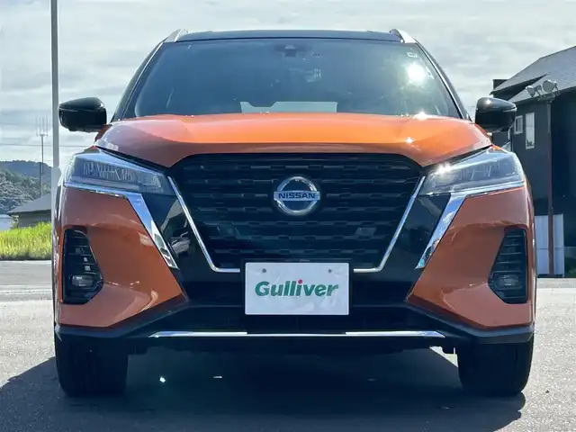 日産 キックス X 鹿児島県 2021(令3)年 6.8万km プレミアムホライズンオレンジ/ピュアブラック 2トーン 純正ナビ/（Bluetooth/CD/DVD/フルセグTV）/アラウンドビューモニター/プロパイロット/LEDヘッドライト/ハーフレザーシート/純正17インチアルミホイール/ブレーキホールド/デジタルインナーミラー/スマートキー/ETC