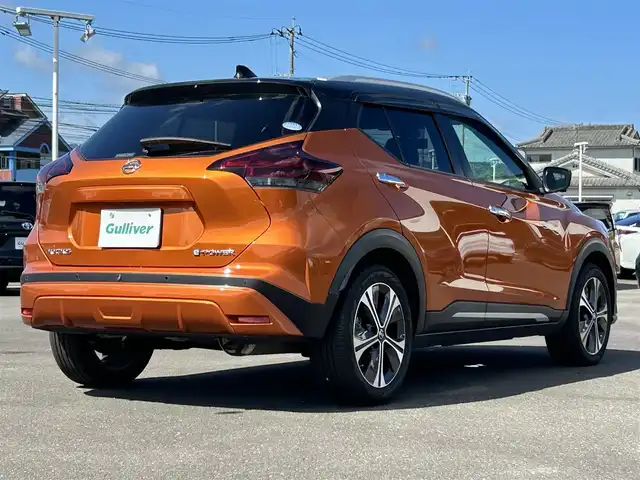 日産 キックス X 鹿児島県 2021(令3)年 6.8万km プレミアムホライズンオレンジ/ピュアブラック 2トーン 純正ナビ/（Bluetooth/CD/DVD/フルセグTV）/アラウンドビューモニター/プロパイロット/LEDヘッドライト/ハーフレザーシート/純正17インチアルミホイール/ブレーキホールド/デジタルインナーミラー/スマートキー/ETC