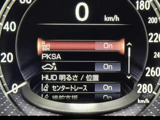 レクサス ＬＳ 500 Iパッケージ 群馬県 2018(平30)年 6.4万km マンガンラスター レクサスセーフティシステムプラス/・プリクラッシュセーフティ/・レーントレーシングアシスト/・ブラインドスポットモニター/・パーキングサポートアラート/・クリアランスソナー/・レーンチェンジアシスト/・先行者発進告知/・緊急停車支援/・レーダークルーズコントロール/・オートマチックハイビーム/12.3インチメーカーオプションナビ/　　フルセグ/CD/DVD/サウンドライブラリ/　　BT/AM/FM/SD/USB/AUX/パノラミックビューモニター/サンルーフ/パワートランクリッド/三眼LEDオートライト/シーケンシャルウィンカー/レザーシート/前席パワーシート/前席シートヒーター/エアシート/シートメモリ機能/ステアリングヒーター/純正20インチAW/パドルシフト/ステアリングスイッチ/ヘッドアップディスプレイ/デジタルインナーミラー/純正ステアリングカバー/オートホールド/電動パーキングブレーキ/純正ドライブレコーダー/ビルトインETC2.0