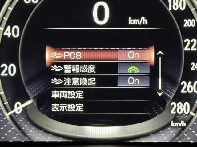 レクサス ＬＳ 500 Iパッケージ 群馬県 2018(平30)年 6.4万km マンガンラスター レクサスセーフティシステムプラス/・プリクラッシュセーフティ/・レーントレーシングアシスト/・ブラインドスポットモニター/・パーキングサポートアラート/・クリアランスソナー/・レーンチェンジアシスト/・先行者発進告知/・緊急停車支援/・レーダークルーズコントロール/・オートマチックハイビーム/12.3インチメーカーオプションナビ/　　フルセグ/CD/DVD/サウンドライブラリ/　　BT/AM/FM/SD/USB/AUX/パノラミックビューモニター/サンルーフ/パワートランクリッド/三眼LEDオートライト/シーケンシャルウィンカー/レザーシート/前席パワーシート/前席シートヒーター/エアシート/シートメモリ機能/ステアリングヒーター/純正20インチAW/パドルシフト/ステアリングスイッチ/ヘッドアップディスプレイ/デジタルインナーミラー/純正ステアリングカバー/オートホールド/電動パーキングブレーキ/純正ドライブレコーダー/ビルトインETC2.0