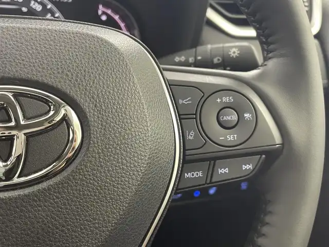 トヨタ ＲＡＶ４ G Zパッケージ 熊本県 2022(令4)年 1.9万km ホワイトパールクリスタルシャイン モデリスタ/ディスプレイオーディオ/・フルセグTV/BT/USB/全方位カメラ/トヨタセーフティセンス/・プリクラッシュセーフティ/・レーントレーシングアシスト/・ブラインドスポットモニター/・クリアランスソナー/・パーキングサポートブレーキ/・ロードサインアシスト/・レーダークルーズコントロール/・オートマチックハイビーム/デジタルインナーミラー/前後ドライブレコーダー/パワーバックドア/ステアリングヒーター/革シート/・パワーシート/・シートヒーター/・シートクーラー/オートライト/LEDヘッドライト/スペアキー