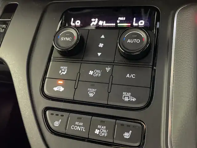 ホンダ ステップワゴン スパーダ eHEV 福岡県 2023(令5)年 1万km プラチナホワイトパール 純正メモリナビ/フルセグテレビ/全方位カメラ/レーダークルーズコントロール/両側パワースライドドア/パワーバックドア/ETC/BSM/コーナーセンサー