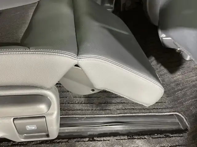 ホンダ ステップワゴン スパーダ eHEV 福岡県 2023(令5)年 1万km プラチナホワイトパール 純正メモリナビ/フルセグテレビ/全方位カメラ/レーダークルーズコントロール/両側パワースライドドア/パワーバックドア/ETC/BSM/コーナーセンサー