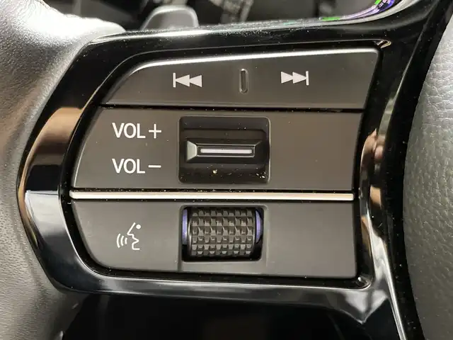 ホンダ ステップワゴン スパーダ eHEV 福岡県 2023(令5)年 1万km プラチナホワイトパール 純正メモリナビ/フルセグテレビ/全方位カメラ/レーダークルーズコントロール/両側パワースライドドア/パワーバックドア/ETC/BSM/コーナーセンサー