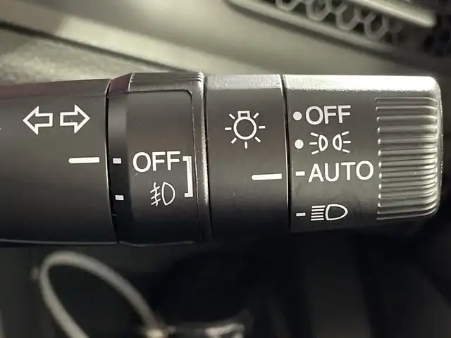 ホンダ ステップワゴン スパーダ eHEV 福岡県 2023(令5)年 1万km プラチナホワイトパール 純正メモリナビ/フルセグテレビ/全方位カメラ/レーダークルーズコントロール/両側パワースライドドア/パワーバックドア/ETC/BSM/コーナーセンサー