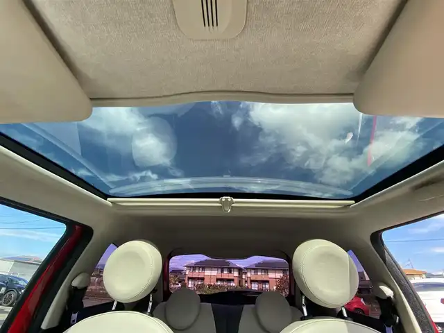 フィアット ５００ ツインエア ラウンジ 福岡県 2019(令1)年 5.5万km ロッソ・オフィチーナ ・ガラスルーフ/・社外メモリナビ/BT/USB/・バックカメラ/・ドライブレコーダー/・フルセグ/・ETC/・純正15AW/・シートリフター