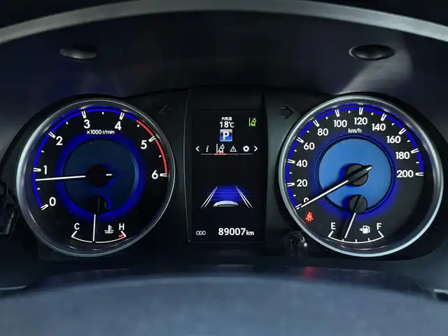 トヨタ ハイラックス Z 栃木県 2018(平30)年 8.9万km クリムゾンスパークレッドM 4WD/純正ベッドライナー/純正ハードトノカバー/純正前席フロアマット(縁高ラバータイプ)/KENWOODナビ(フルセグTV/CD/DVD/AM/FM)/Bluetooth接続/AppleCarPlay/バックカメラ/ヒッチメンバー/クルーズコントロール/オートライト/LEDヘッドライト/フロントフォグランプ/リアフォグランプ/オールオートウィンドウ/電動格納ミラー