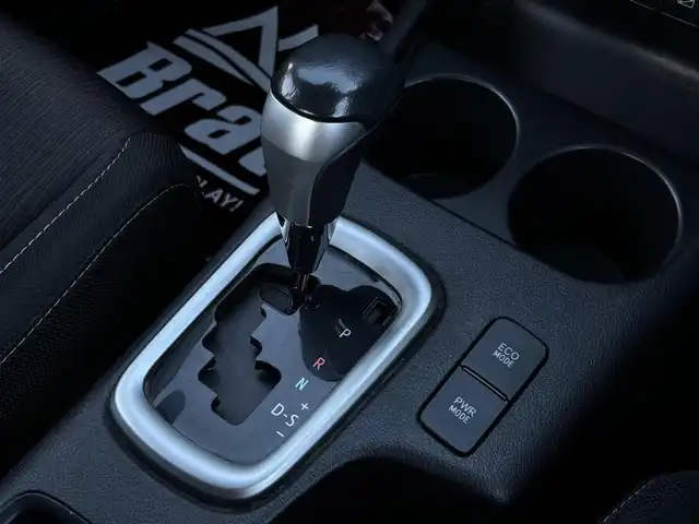 トヨタ ハイラックス Z 栃木県 2018(平30)年 8.9万km クリムゾンスパークレッドM 4WD/純正ベッドライナー/純正ハードトノカバー/純正前席フロアマット(縁高ラバータイプ)/KENWOODナビ(フルセグTV/CD/DVD/AM/FM)/Bluetooth接続/AppleCarPlay/バックカメラ/ヒッチメンバー/クルーズコントロール/オートライト/LEDヘッドライト/フロントフォグランプ/リアフォグランプ/オールオートウィンドウ/電動格納ミラー