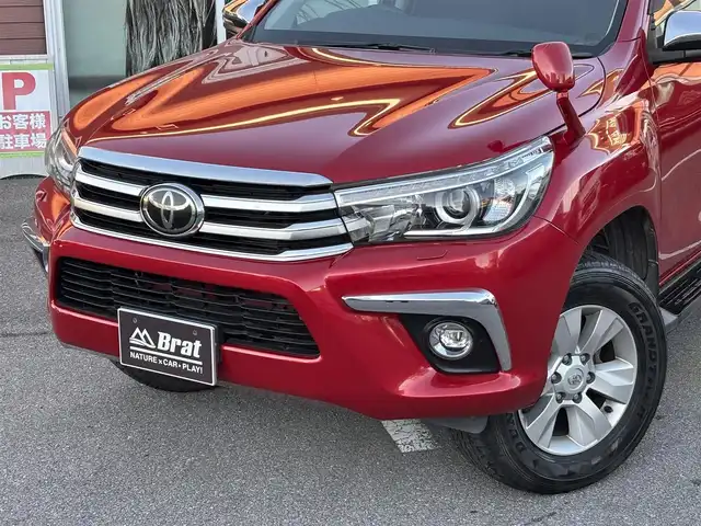 トヨタ ハイラックス Z 栃木県 2018(平30)年 8.9万km クリムゾンスパークレッドM 4WD/純正ベッドライナー/純正ハードトノカバー/純正前席フロアマット(縁高ラバータイプ)/KENWOODナビ(フルセグTV/CD/DVD/AM/FM)/Bluetooth接続/AppleCarPlay/バックカメラ/ヒッチメンバー/クルーズコントロール/オートライト/LEDヘッドライト/フロントフォグランプ/リアフォグランプ/オールオートウィンドウ/電動格納ミラー