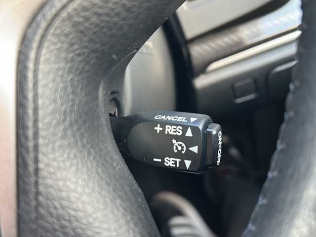 トヨタ クラウン ハイブリッド アスリートS ブラックスタイル 福岡県 2015(平27)年 4.5万km プレシャスブラックパール メーカーオプションナビ/【AM/FM/BT/USB/CD/DVD/ワンセグTV】/バックカメラ/サンルーフ/ブラックスタイル専用18インチホイール/ETC/前席パワーシート/前席シートヒーター＆エアシート/レザーシート/電動格納ミラー/ステアリングスイッチ/ステアリングヒーター/クルーズコントロール/純正ドアバイザー/ISOFIX