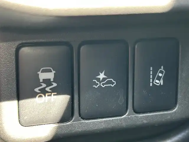 日産 デイズ ハイウェイスターX 鹿児島県 2018(平30)年 6.6万km ブラック 社外ナビ/　　CD/DVD/BT/ワンセグ/全方位カメラ/LEDヘッドライト/純正14インチアルミホイール/アイドリングストップ/オートエアコン/スマートキー/オートマチックハイビーム/横滑り防止装置/レーンキープアシスト