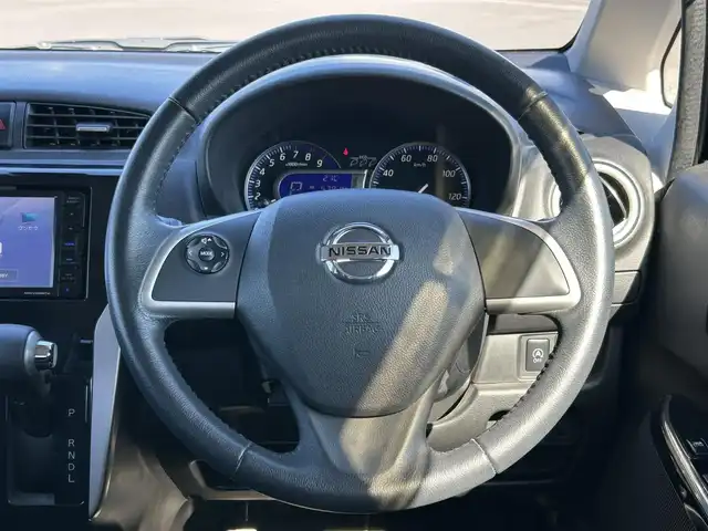 日産 デイズ ハイウェイスターX 鹿児島県 2018(平30)年 6.6万km ブラック 社外ナビ/　　CD/DVD/BT/ワンセグ/全方位カメラ/LEDヘッドライト/純正14インチアルミホイール/アイドリングストップ/オートエアコン/スマートキー/オートマチックハイビーム/横滑り防止装置/レーンキープアシスト