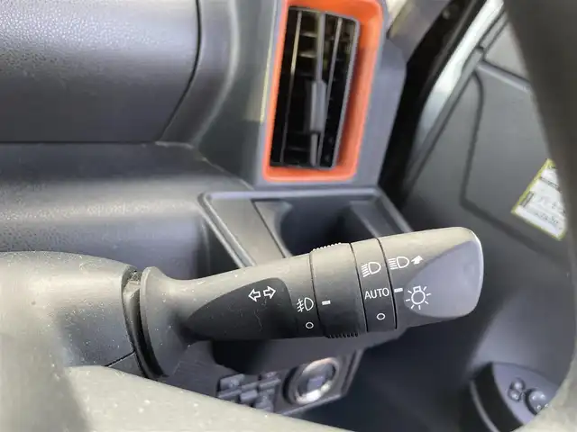 ダイハツ タント ファンクロス 熊本県 2022(令4)年 6.1万km クロムグレーメタリック 純正ディスプレイオーディオ/・AM/FM/USB/iPod/HDMI/BT/・AppleCarPlay/AndroidAuto/・フルセグTV/バックカメラ/アイドリングストップ/横滑り防止機能/衝突被害軽減ブレーキ/クリアランスソナー/オートマチックハイビーム/前後コーナーセンサー/ステアリングリモコン/オートライト/・フォグランプ/・LEDライト/・ヘッドライトレベライザー/電動格納ミラー/D/N席シートヒーター/電動サイドブレーキ/・ホールドボタン/ルーフレール/純正アルミホイール/純正フロアマット/スマートキー/・スペアキー